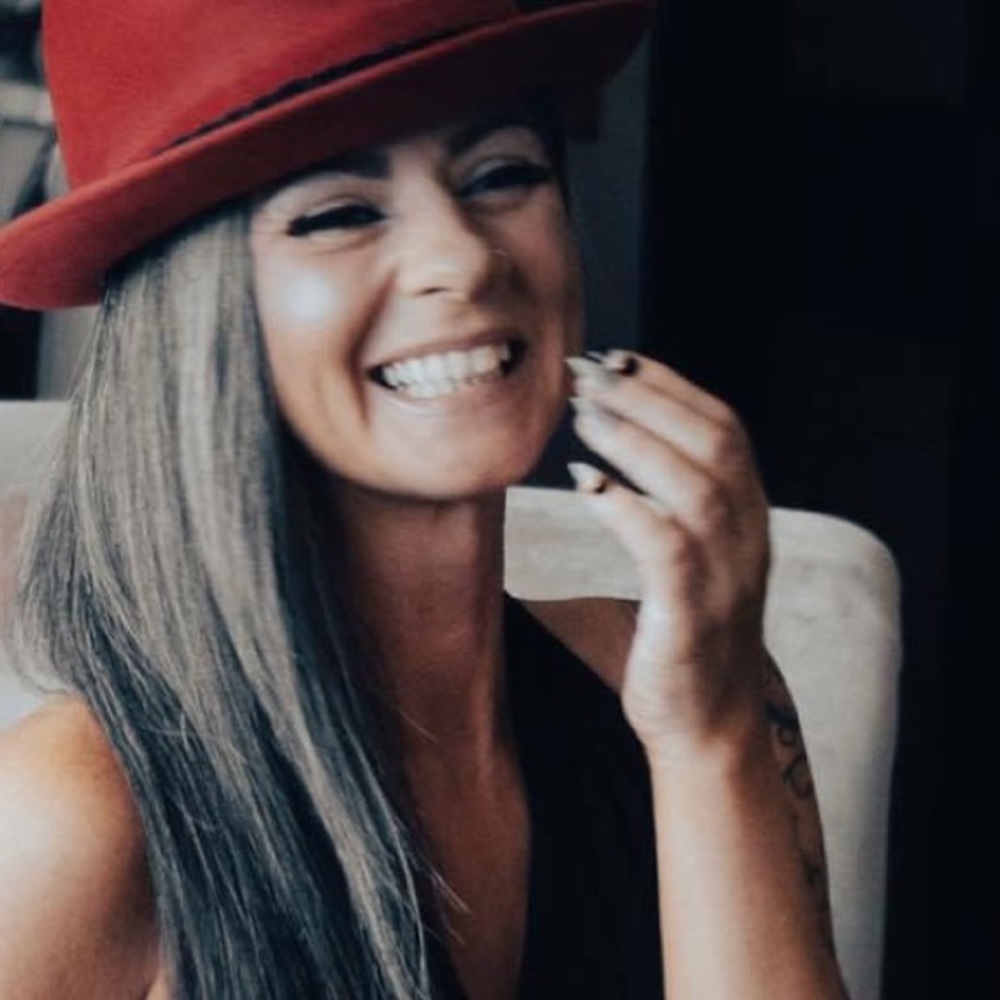 Meet your Posher, Shaleagh